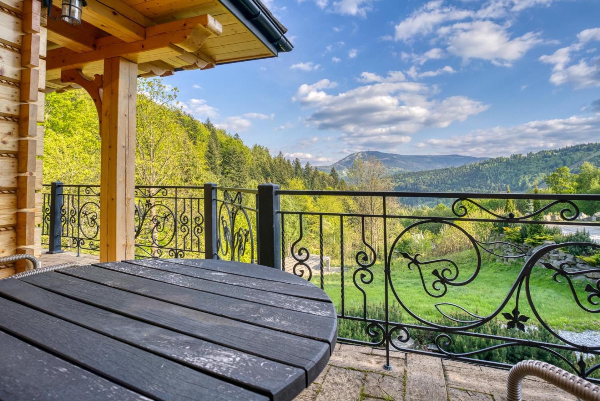 Krupowka Mountain - Widokowy Z Basenami & Wellness Aparthotel 4*